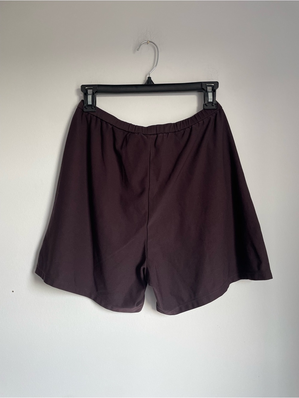 Womens Chocolate Brown Nike Loose Fit Shorts Size S Zip Pocket - Picture 4 of 9
